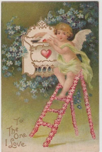 VINTAGE VALENTINE CHERUB ON FLORAL LADDER POSTCARD - Bild 1 von 2