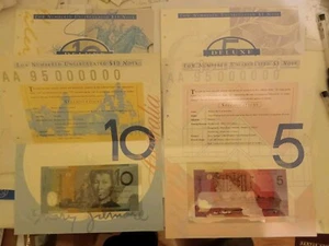 1995 Australia Low Numbered Uncirculated $5 and $10 Notes In Folders - Picture 1 of 6