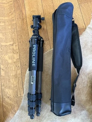 Dolica Proline ZX600B Carbon Fiber 60” Tripod w/Ball Head Clean Works Great Used - Image 1 of 4