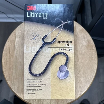 3M Littmann Brand Lightweight II SE Stethoscope Black 28" 71cm Long - Image 1 of 4