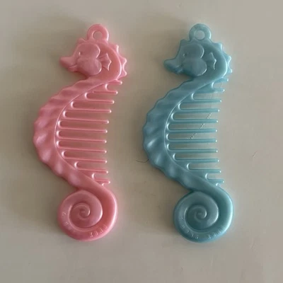 1987 TCFC Seahorse Combs Pink Blue Vintage Hair Accessory Set - Image 1 of 4