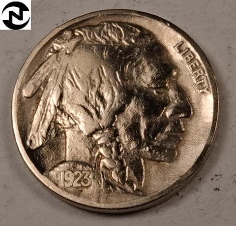 1923 Buffalo Nickel ~ Choice XF/AU ~ 1 Coin Cover