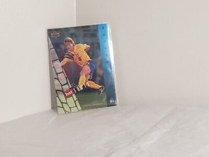 1994 Upper Deck World Cup Italy Hot Shots Stefan Schwarz #HS3 Refractor Foil