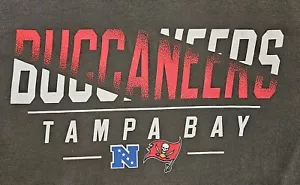 New Tampa Bay Buccaneers T-Shirt NFL Team Apparel Football Mens Med NWT - Picture 1 of 6