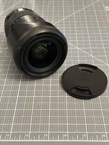 Sigma 18-35 f/1.8 - Picture 1 of 4