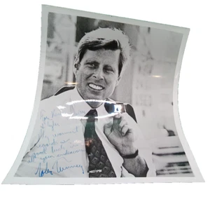 John Tunney hand signed photo US Senator Democrat California - Picture 1 of 3