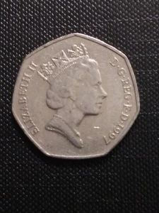 Moneda británica de 50 peniques 1997 - Imagen 1 de 4