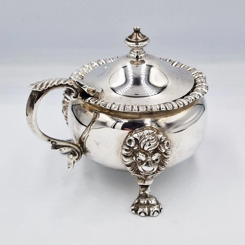 HEAVY STERLING SILVER LION MASK MUSTARD POT Sheffield 1951 MAPPIN & WEBB Cover