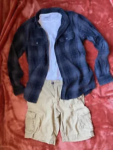 Men’s Small Aeropostale Cargo Shorts Size 28, White Tshirt And Black Flannel - Picture 1 of 6
