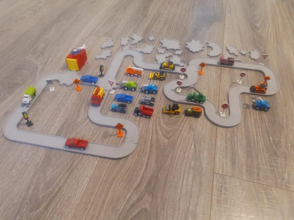 Tonka Tinys Mini Micro Toy Lot 112 Piece Plastic Track Vehicles Accessories - Image 1 of 4