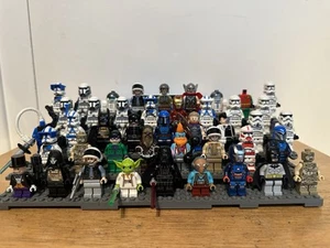 Lego Minifigures - Picture 1 of 5