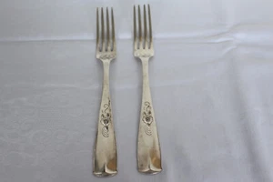 ZWEI SCHÖNE ALTE GABELN AUS DÄNEMARK 830er SILBER ECHTSILBER!!! #11833 - Bild 1 von 6