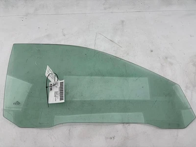 2000-2002 Audi S4 Front Right Door Window Glass Oem - Image 1 of 4