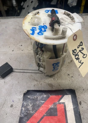 2010-2012 FORD FUSION 10-11 MILAN 11-12 MKZ Fuel Pump Assembly 2.5L OEM - Image 1 of 4