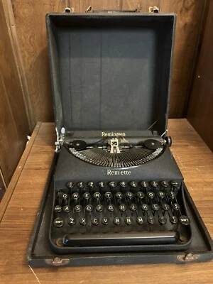 Remington Remette 打字机 美国海军航空箱作家 军用 黑色 — 第 1/4 张图片