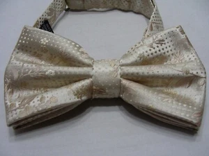 STACY ADAMS - 5 1/8" x 3" One Size Adjustable Bow Tie! - Picture 1 of 6