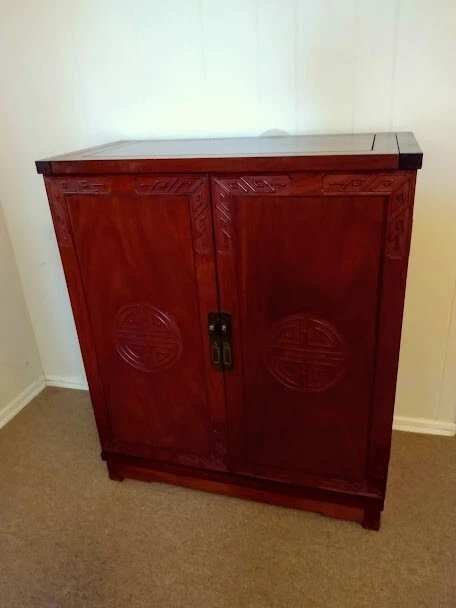 HERMOSO GABINETE DE BARRA SECA ORIENTAL ANTIGUO DE MEDIADOS DE SIGLO MODERNO 1967 GEORGE ZEE Co Foto 1 de 4