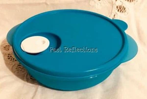 TUPPERWARE CRYSTALWAVE DIVIDED MICROWAVE BOWL TEAL  - Bild 1 von 1