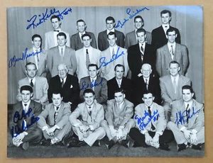 Detroit Red Wings Gordie Howe Multi-Signed Vintage Team 8.5 x 11 B&W Photo -JSA - Picture 1 of 6