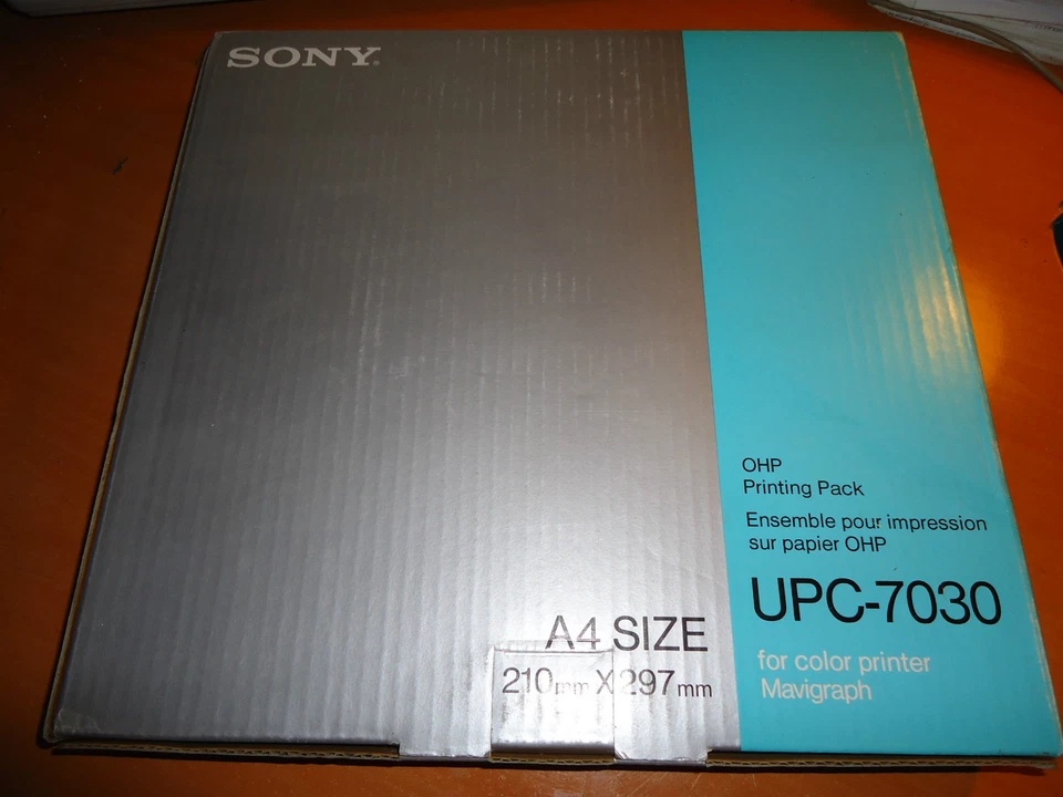 SONY UPC-7030 A4 OHP COLOR PRINTING PACK (FOR 100 PRINTS)  = N E W = - Image 1 of 1