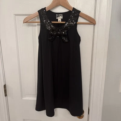 Children's Place 女孩黑色连衣裙带亮片细节全新无标签 8 码 — 第 1/4 张图片
