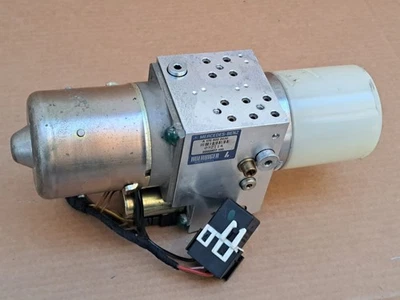 98-04 MERCEDES BENZ SLK230 SLK320 SLK32 CONVERTIBLE OEM TOP HYDRAULIC PUMP MOTOR Foto 1 de 4