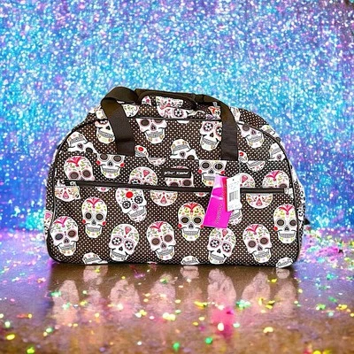 Casa rodante Betsey Johnson Designer Carry On bolsa de lona con calavera fiesta nueva con etiquetas $160 Foto 1 de 4