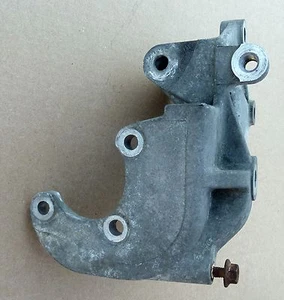 MAZDA 929 3.0  V6  DOHC Alternator Power Steering Pump Bracket  92 - Bild 1 von 4