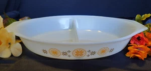 Servidor dividido Pyrex "Town & Country" 1 1/2 cuarto - Imagen 1 de 7