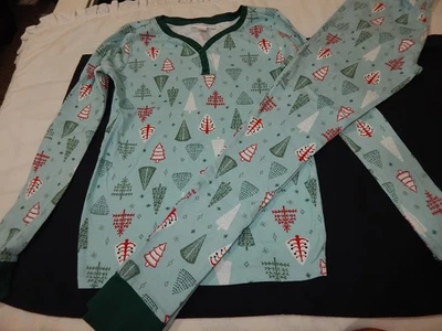 Lauren Conrad Girls size 12 Green Holiday Tree Pajamas Set FAMILY - Image 1 of 4