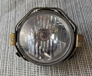 03-09 OEM Honda VTX1300 VTX1800 VTX 1300 1800 Headlight Lens Housing Case Mount - Picture 1 of 17