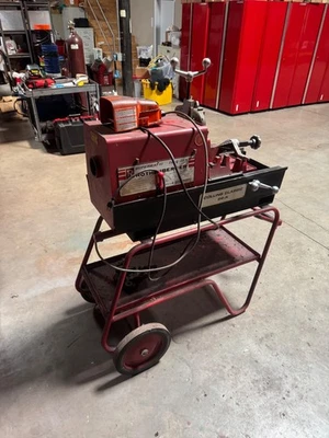 МАШИНА ДЛЯ РЕЗЬБЫ ТРУБ ROTHENBERGER 200-22A - Изображение 1 из 4