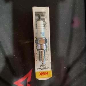 NGK - 3901 - Spark Plug, CPR7EA-9 buying 1 plug - Picture 1 of 1