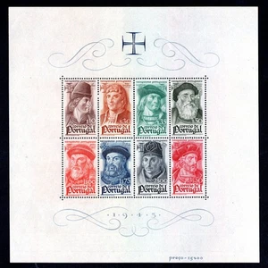 PORTUGAL 1940–1945 TWO SOUVENIR SHEETS SC. #602a, 649a MINT NEVER HINGED VF - Picture 1 of 4