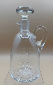 Unmarked Small Clear Cut Cruet W/Sunbursts Stopper Included - Picture 1 of 11