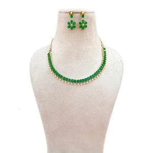 Stunning Fashion Women's Emerald Pearl Stone Gold Plated  Necklace Stud Jewelry - Picture 1 of 10