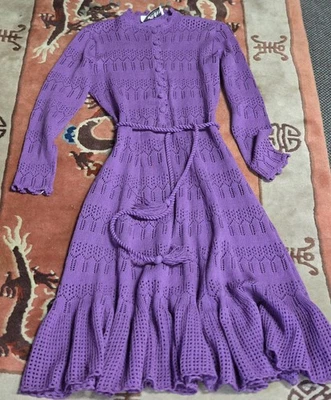 Vestido Vintage Años 70 Miss Joann California Tejido Crochet Violeta 10 NUEVO CON ETIQUETAS Foto 1 de 4
