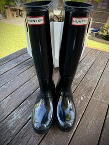 HUNTER Original Tall Glossy Black rainboots WOMENS UK4 / US6 / EU37 / AU6 - Picture 1 of 9
