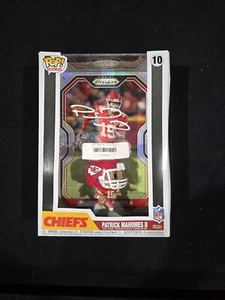 Patrick Mahomes AutographFunko Pop! NFL Panini Prizm Beckett Witness/Certified - Picture 1 of 4