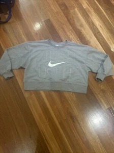 NEW Nike Sweat Jumper Size M Grey Womens $85 Bnwt Cropped Sweat - Picture 1 of 6