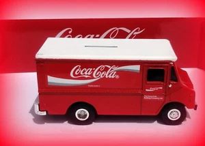 COCA COLA GRUMMAN OLSON ROUTE STAR STEPVAN BANK LOT B ERTL DIECAST SCALE 1/43 - Picture 1 of 12