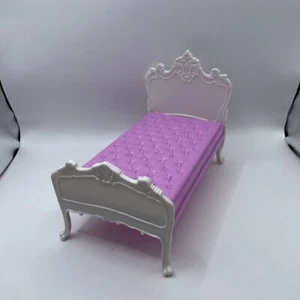 Fisher Price Loving Family Dollhouse Bedroom Parents queen full Bed Victorian 12 - Picture 1 of 8