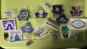 Funko Patches & Pins & Stickers Set Disney Treasures Subscription Box 2017 - Picture 1 of 10