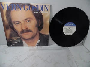 Vern Gosdin - "There Is A Reason" - LP Album - Imagen 1 de 3