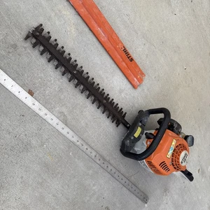 Stihl HS45 24 Inch Hedge Trimmer FOR PARTS OR REPAIR - Picture 1 of 8