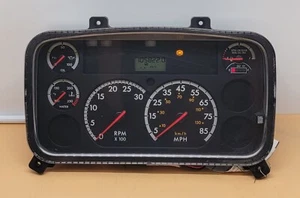 2013 FREIGHTLINER B2 USED INSTRUMENT CLUSTER P#A22-66979-001 - Picture 1 of 7