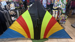 9' Beautiful Delta Kite with used Rainbow Generator! Great Package Deal!