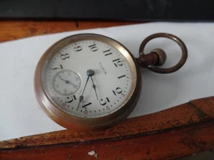 Vintage Elgin size 18 Pocket Watch For parts or repair - Picture 1 of 4