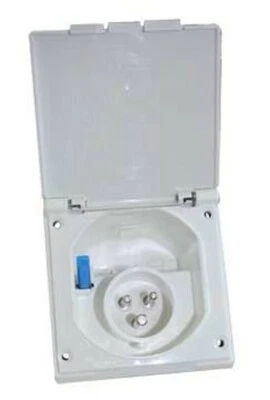 MAINS 230V 16A FLUSH INLET SOCKET WHITE CARAVAN CAMPER EHU MALE IP44 HOOK UP M - Image 1 of 4
