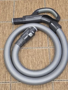Manija de manguera eléctrica Electrolux Ultrasilencer Deluxe potencia de vacío solo M# EL7066 - Imagen 1 de 12